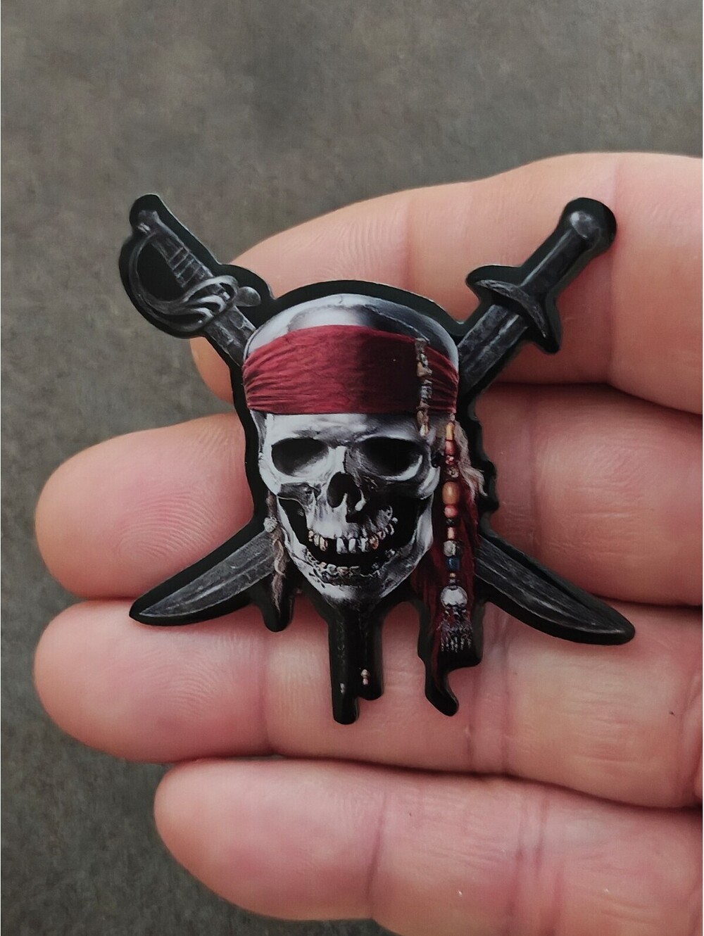 Disney Pirates of Caribbean On Stranger Tides Movie Premier Theater Promo Pin.